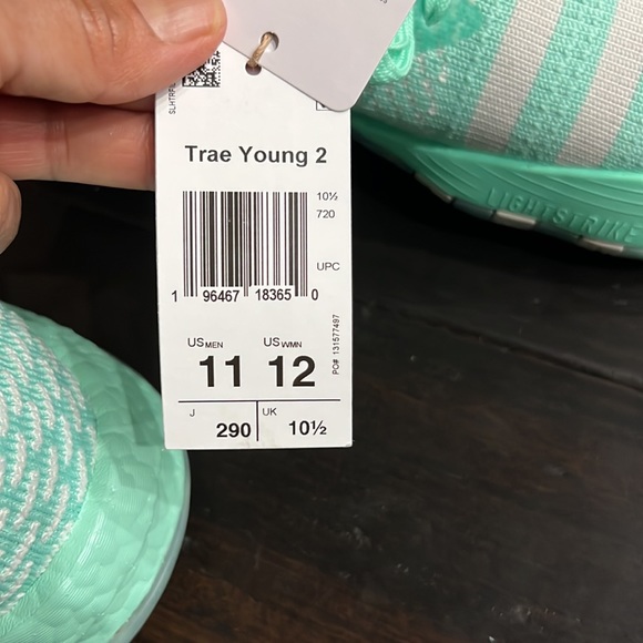 NWT adidas Trae Young 2.0 Basketball Shoes size 11 - Picture 3 of 9